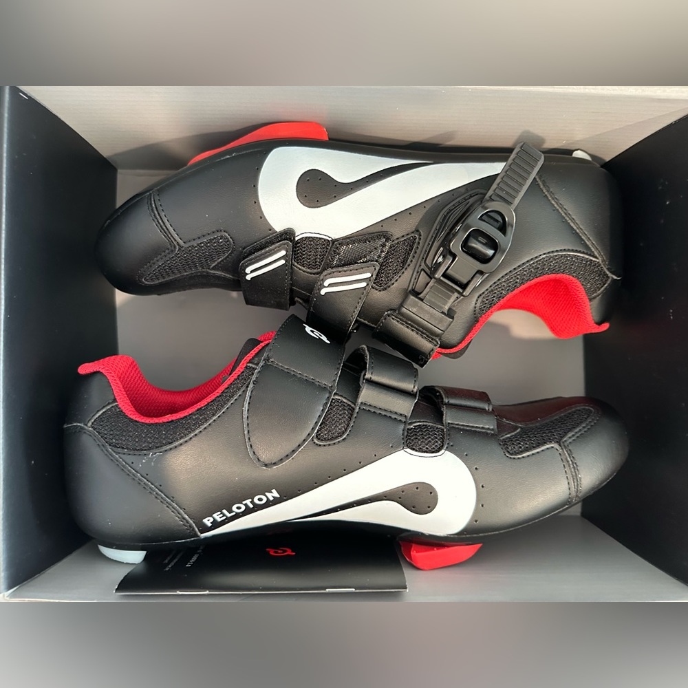 Peloton Shoes Size 43